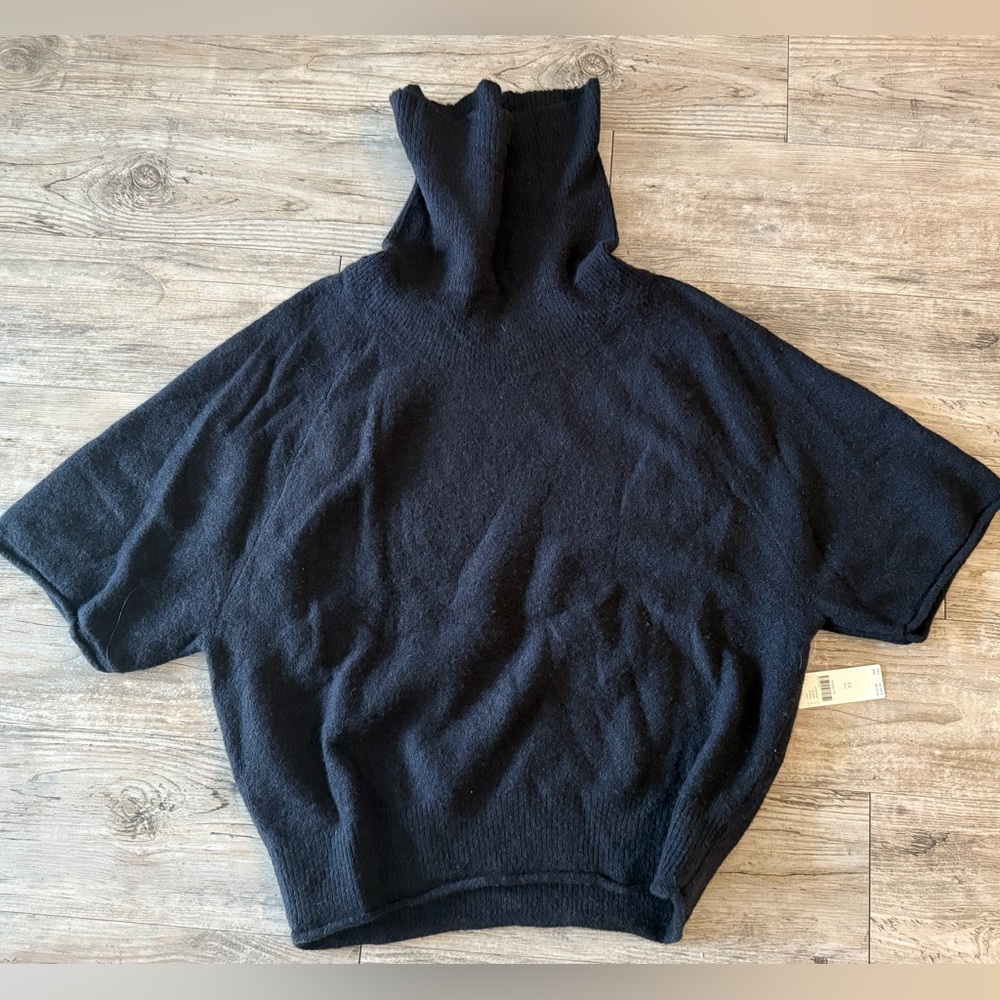 Pilcro by Anthropologie Black Short Sleeve Turtleneck Sweater – Size XS NWT